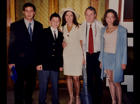 E81E1394-D9D5-41F6-A174-92E0069DF73C