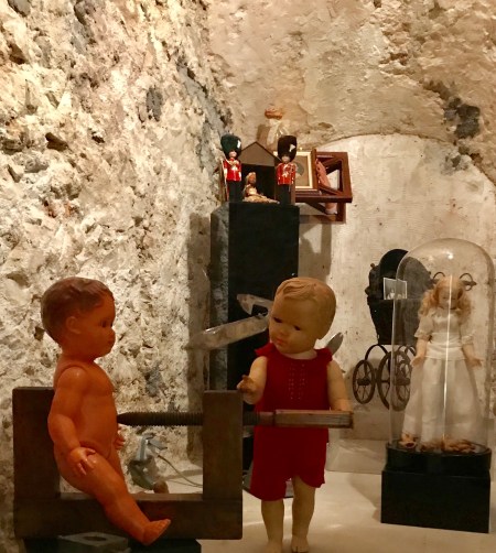 8C45C718-0F6F-4DAD-B744-50FD7F8E5C51